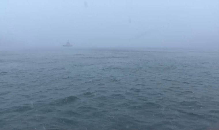 İstanbul Boğazı'nda gemi trafiği durduruldu!