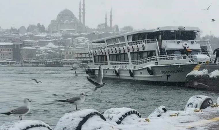 Yoğun tipi nedeniyle vapur seferleri iptal edildi