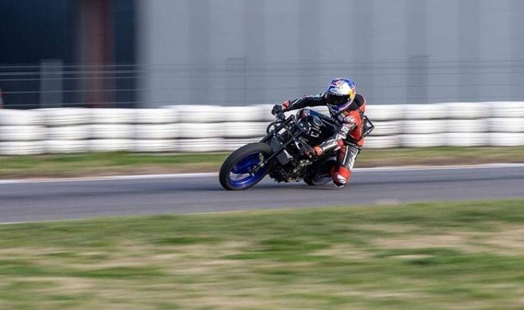 Milli motosikletçi Can Öncü, Avustralya'da Dünya Supersport Şampiyonası'nda 5. oldu