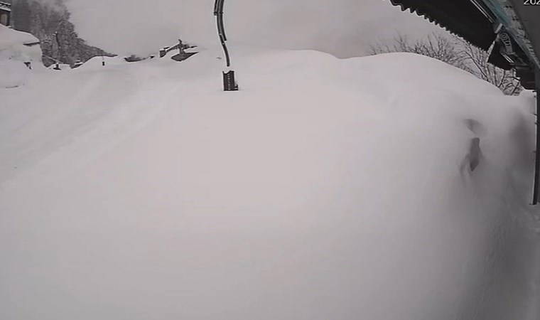 Ayder Yaylası'nda çığ düştü: O anlar kameralara yansıdı!