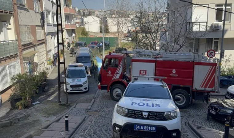 Beşiktaş'ta toprak kayması: 3 dairede hasar oluştu