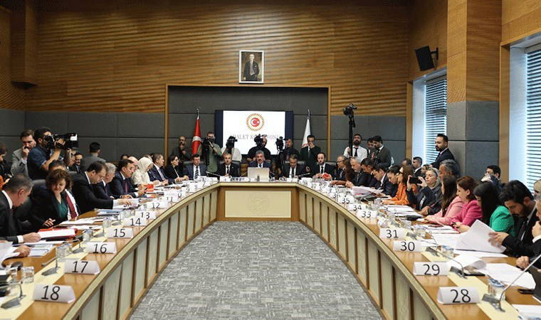 Yeni yargı paketinde kısmi af var mı? İnfaz düzenlemesi olacak mı?