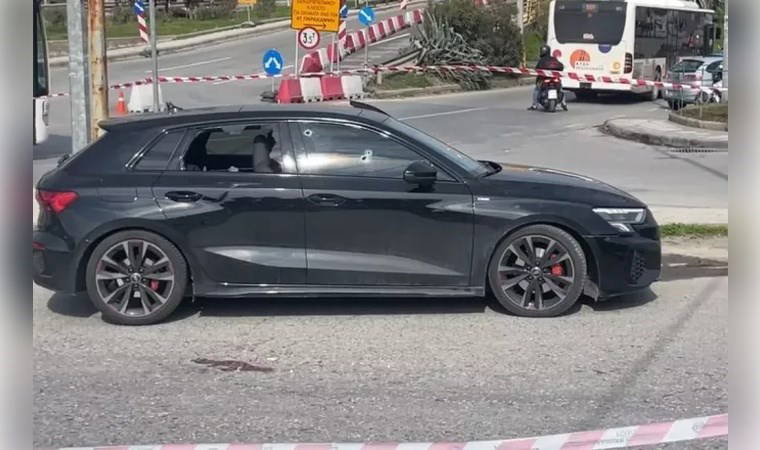 Selanik’te araca silahlı saldırı: İki Türk vatandaşına kurşun yağmuru