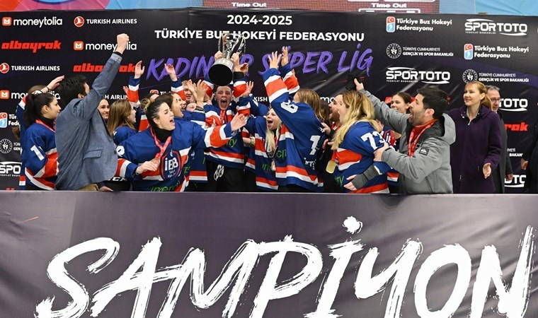 Kadınlar Buz Hokeyi Süper Ligi'nde şampiyon İBB Spor Kulübü!