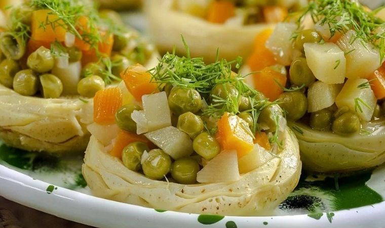 Zeytinyağlı yemeklerin en lezzetlisi: Enginar tarifi