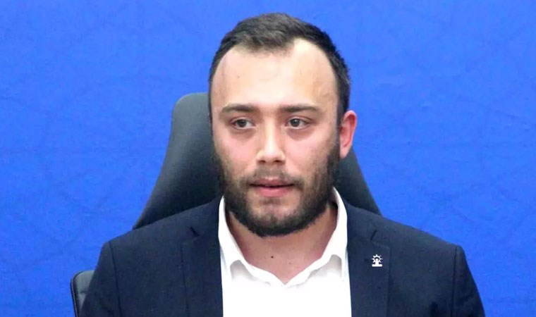 AKP Kütahya Gençlik Kolları Başkanı istifa etti
