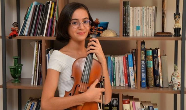 Ödüllü kemancı Laçin’in böbreği, 18 yıldır nakil bekleyen hastaya can oldu