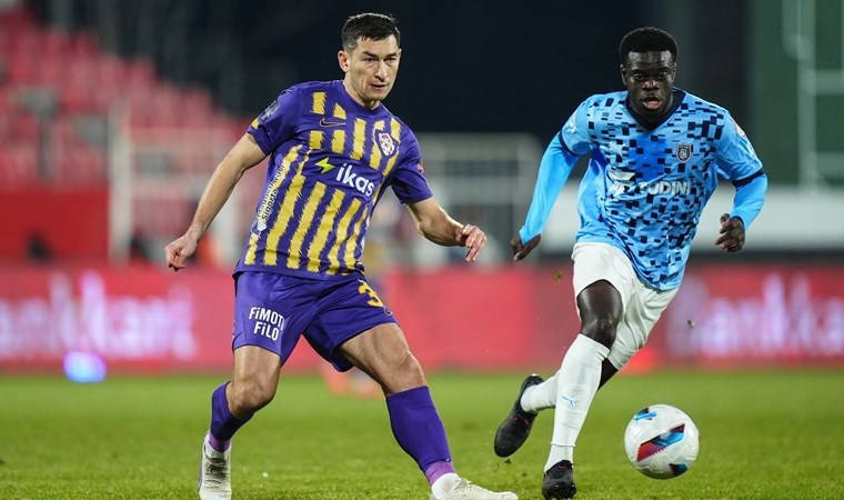 Başakşehir, kupadan kart sayısıyla elendi