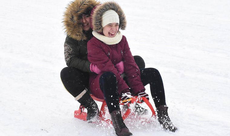 Bazı illerde eğitime kar engeli