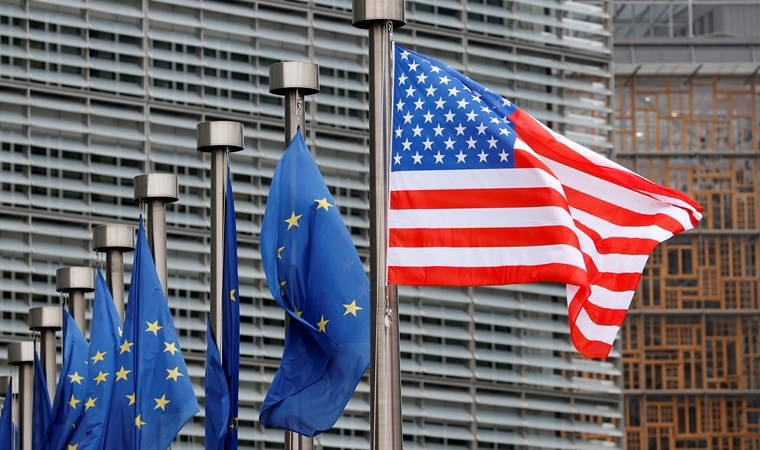 Donald Trump’ın gümrük vergileri yolda: Küresel piyasalar sarsılıyor!