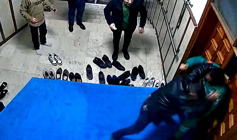 Cami görevlisini darbeden Dünya Kick Boks Şampiyonu, gözaltına alındı!