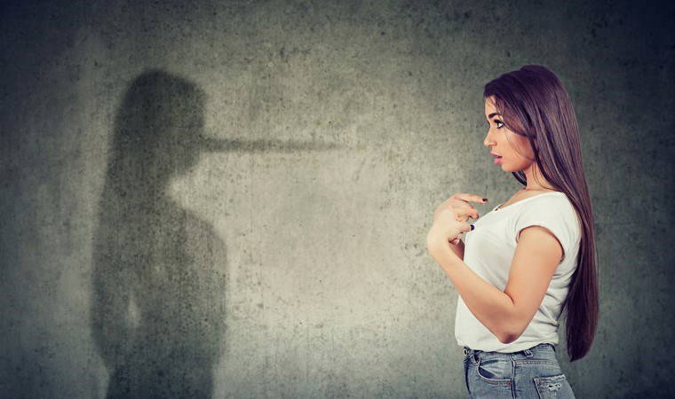 Yalan söylemeyi huy edinmiş 5 burç: Bu burçlar hiçbir zaman gerçeklerle yüzleşmeyi tercih etmiyor...