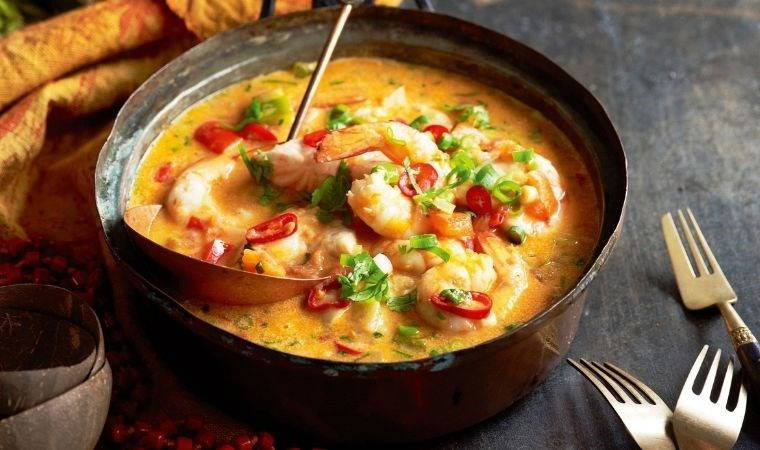 Brezilya mutfağının egzotik deniz mahsüllü lezzeti: Moqueca tarifi
