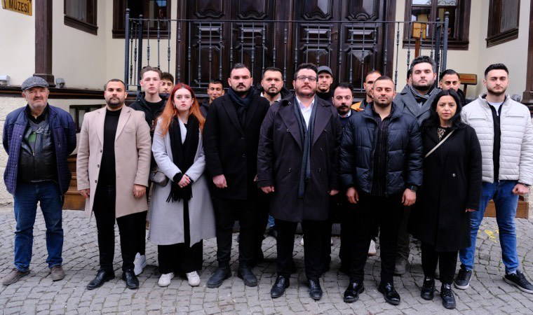CHP’li gençlerden teğmenlere destek: 'Mustafa Kemal’in askerleriyiz' demek suç değildir!