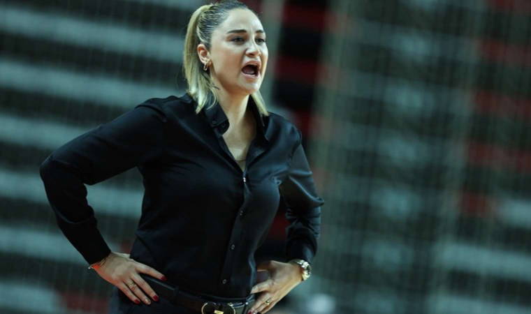 Panathinakos'ta bir ilk: Selen Erdem takımın başına geçti!