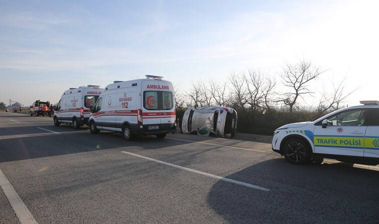 Edirne'de otomobil devrildi: Yaralılar var!