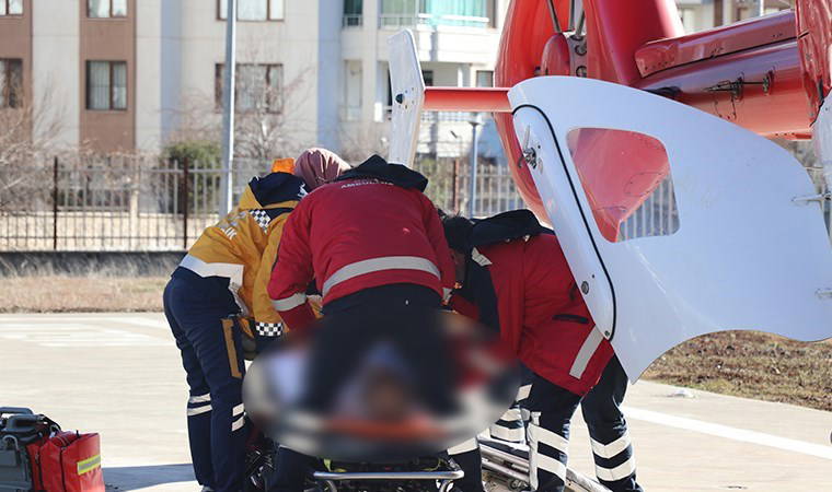Taşlı, sopalı, silahlı arazi kavgası! Diyarbakır'da aileler birbirine girdi: 1’i ağır, 5 yaralı