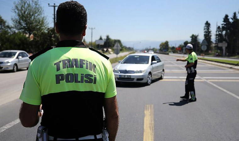 Polisin önünde 'drift' attı: 46 bin 392 TL ceza yedi!