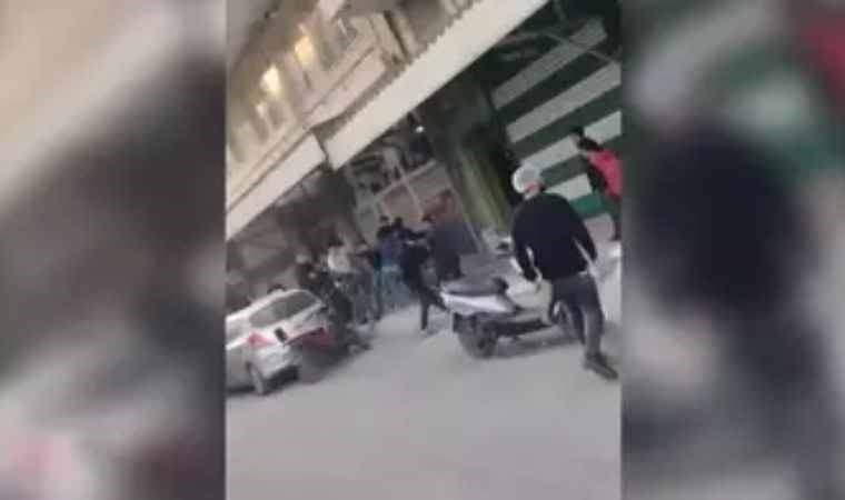 Yol ortasında taşlı sopalı kavga! 4 kişi yaralandı