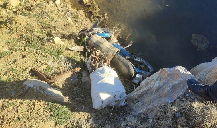 Konya'da motosiklet ile su kanalına düştü: Yaralandı!