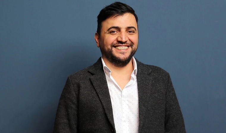 Şinasi Yurtsever'in ölümü sanat dünyasını yasa boğdu: Ünlü isimler başsağlığı mesajlarını paylaştı