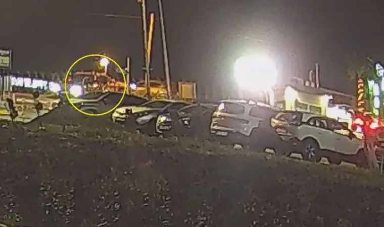 Beylikdüzü'nde otoparktaki cinayetin görüntüleri ortaya çıktı! 27 yaşındaki genç kurşunların hedefi oldu