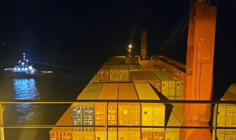 İstanbul'da karaya oturan kargo gemisi ile ilgili yeni gelişme