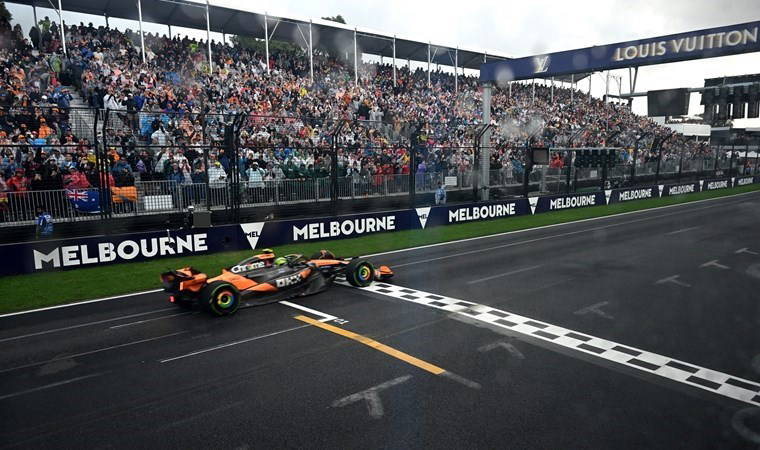 Formula 1'de nefes kesen başlangıç: Olaylı yarışın galibi Lando Norris