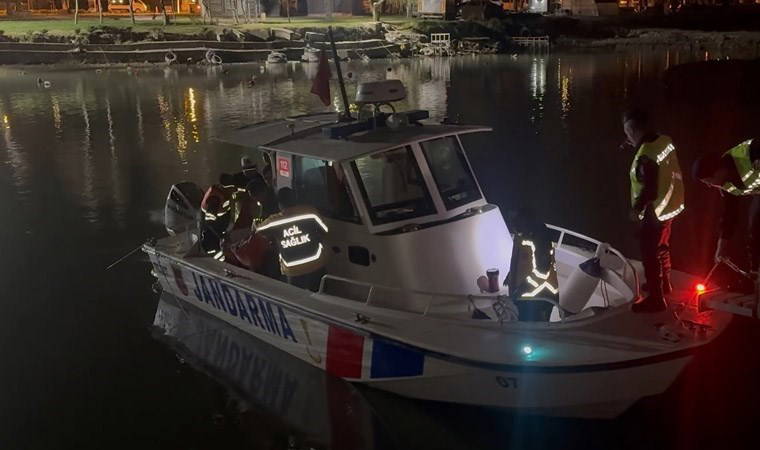 Bursa'da intihar girişimi: Genç kadını jandarma engelledi