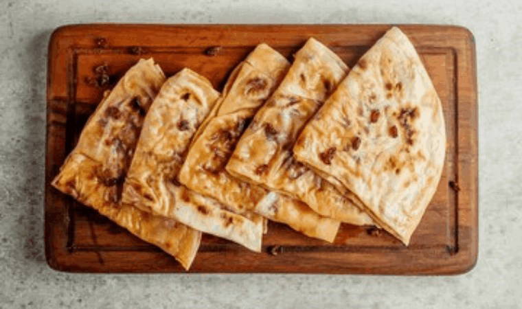 Sahura hazırlık: Pratik tava böreği tarifi