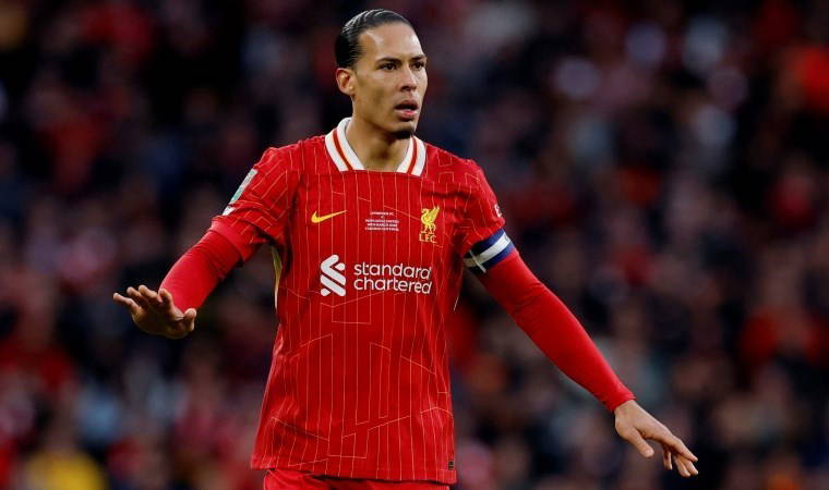 Virgil van Dijk'tan sözleşme yanıtı: 'Sezon bitmeden...'