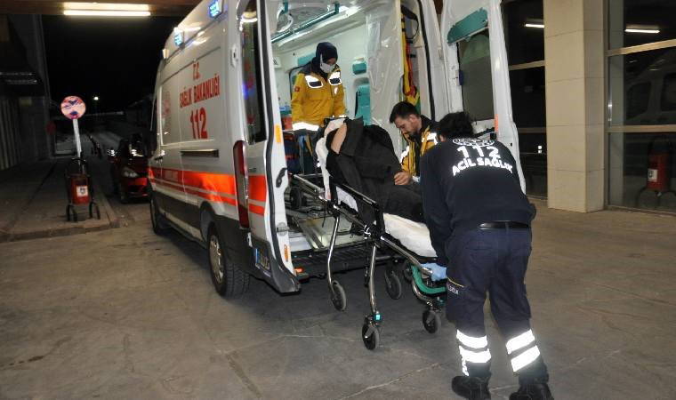 Kaldırımda yürürken bıçaklı saldırıya uğradı!
