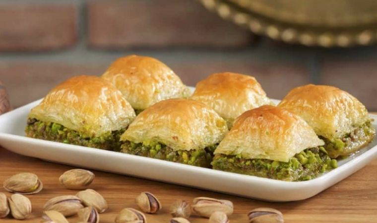 Ağzının tadını bilenler buraya: Türkiye'de en çok sevilen şerbetli tatlı belli oldu!