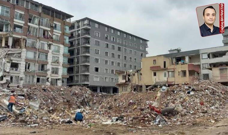 Depremde ailesini kaybeden Mümtaz Gövce, Cumhuriyet'e konuştu: Rüşvetin belgelenmesine yaklaştık