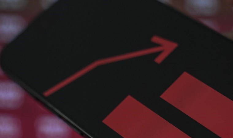 Devre kesici ikinci kez kullanıldı: Borsa'da sürekli işlemler 14.38 itibarıyla devam edecek