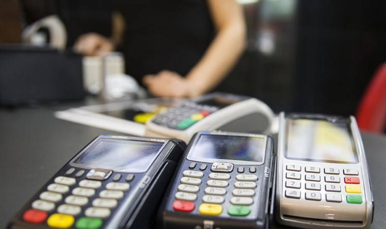 'Komisyon' fırsatçılığından 'ek ürün' fırsatçılığına... Sigara satışında yeni uygulama! Kredi kartıyla alırken ekstra ürün şart!