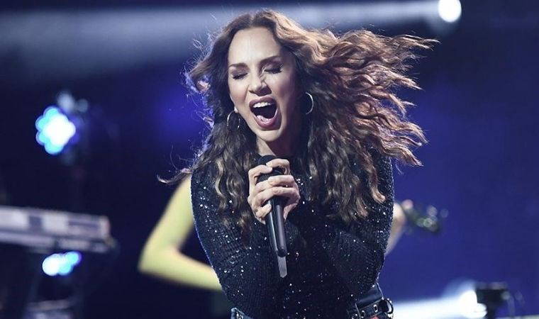 Sertap Erener'e dava açıldı! Şarkılarını kaldırması talep edildi