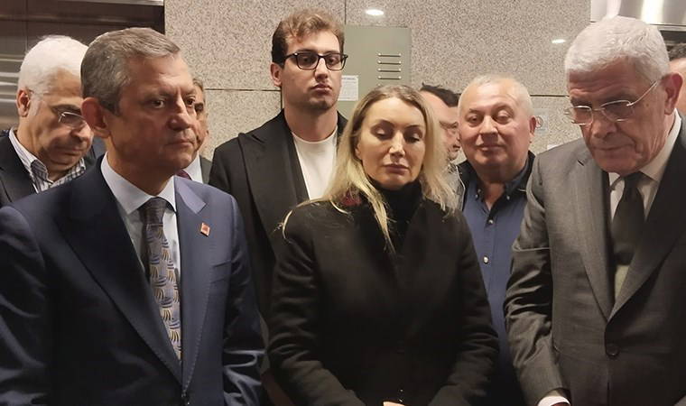 Son Dakika... Özgür Özel ve Dilek İmamoğlu Çağlayan'da Ekrem İmamoğlu ile görüştü