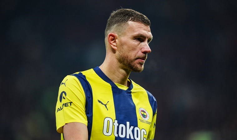 Edin Dzeko'dan sakatlık paylaşımı!