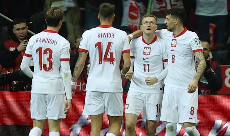 Polonya 3 puanı 2 golle aldı!