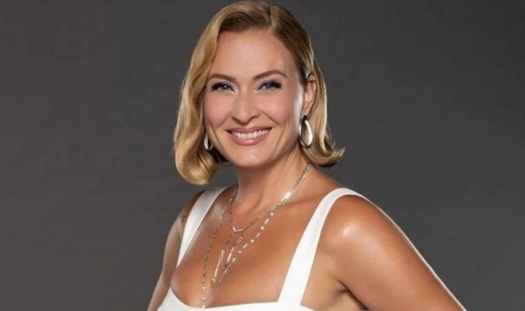 Sessizliğinin sebebini açıkladı: Ceyda Düvenci'nin annesi ölümden döndü