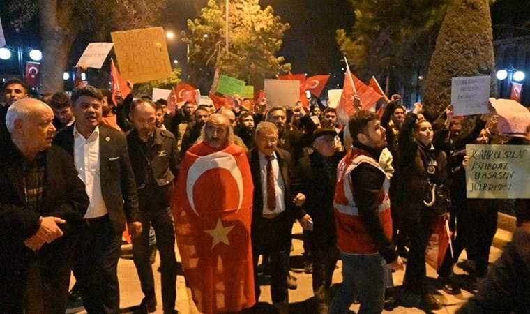 Yozgatlılar İmamoğlu için ayağa kalktı: Genci, yaşlısı sokağa indi