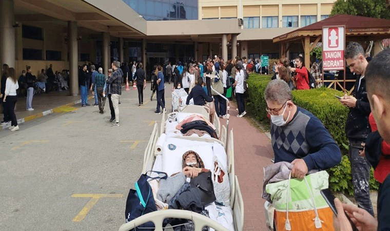 Hastalar tahliye ediliyor...