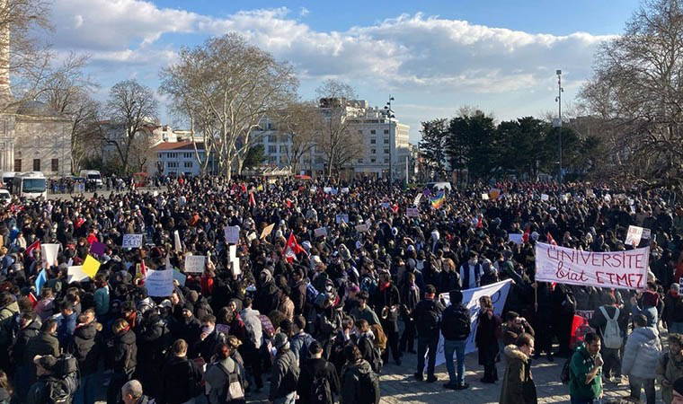 Eylemlere katılan gencin sözleri gündem oldu: 'Korkuyorum ya, geleceğimden korkuyorum'