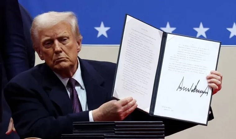 Donald Trump’tan yeni gümrük kararı: İthal araçlara yüksek vergi!