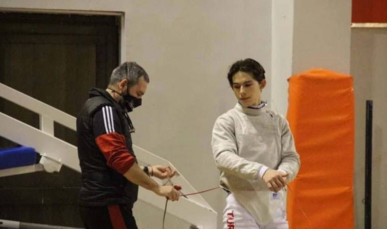 Milli sporcu, İmamoğlu protestolarında tutuklandı! Ağır şekilde darp edildi, dudağı patladı