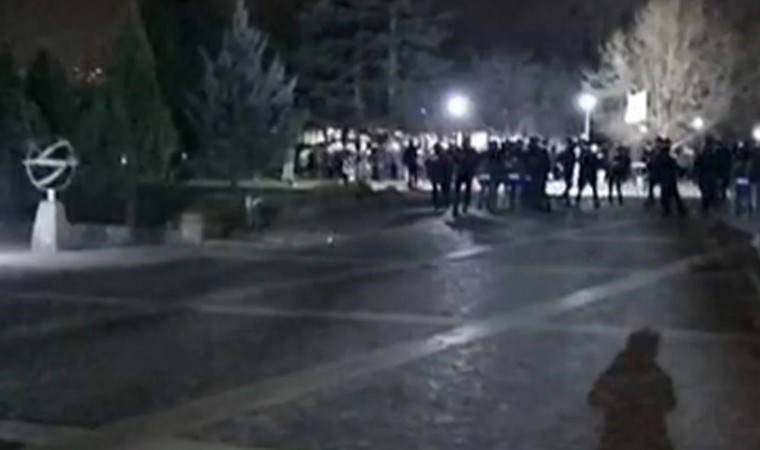ODTÜ'ye gece yarısı polis baskını!