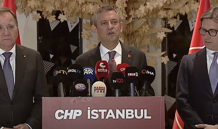 Son Dakika... Özgür Özel'den 'yabancı basın' eleştirilerine yanıt: Erdoğan'ın 15 Temmuz'daki talebini açıkladı!