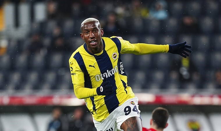 Anderson Talisca'dan Süper Lig'de ilk!