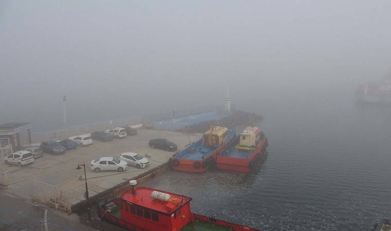 Çanakkale Boğazı'nda gemi trafiği askıya alındı: Feribot seferleri durduruldu!